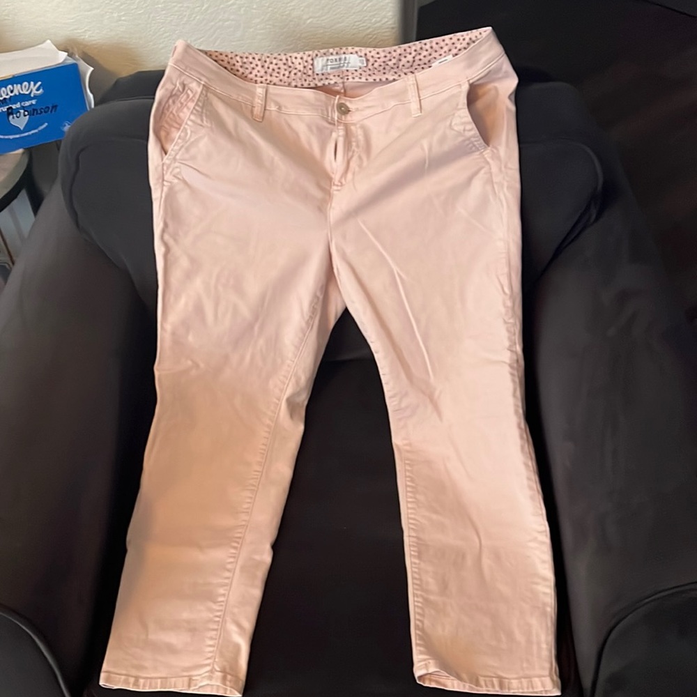 Torrid light pink pants. Size 18